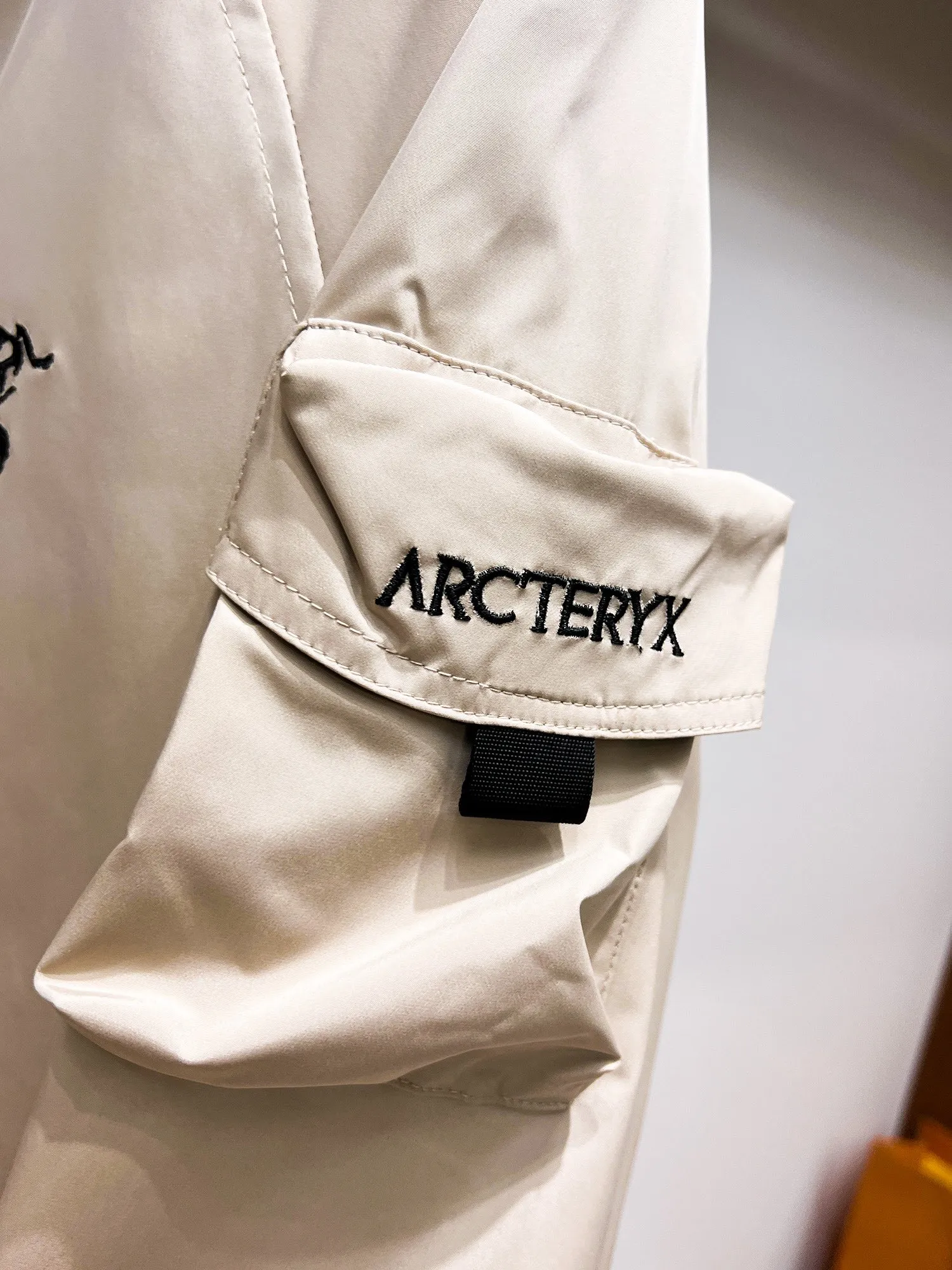 Same Style， ， 2026 New Arrival ，Original Premium Breathable ， ， ， Quality。 ， Sizes：M～3XL，